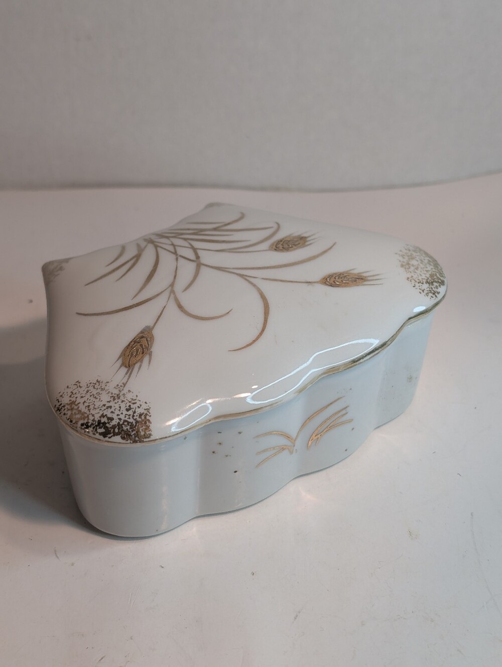 Vintage Lefton Gold Wheat Stalks Porcelain Box Wheat